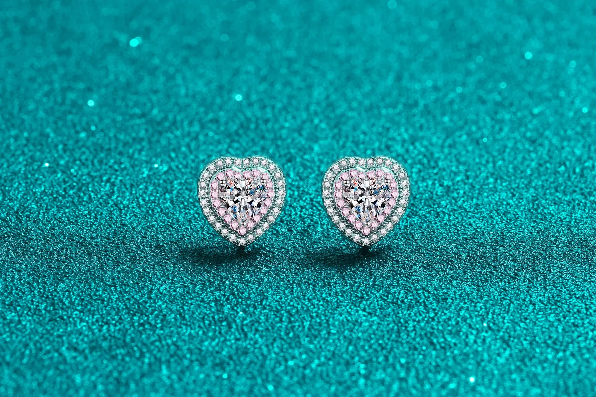 Luxury 18K White Gold 0.5ct Heart Cut Moissanite Diamond Stud Earrings for Women Pink Wedding Fine Jewelry Wholesale