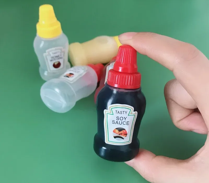 25ml Mini Condiment Bottle Camping Squeeze Bottles for Cookware Bbq Ketchup Oil Cruet Soy Sauce Kitchen Essentials Salads Tools