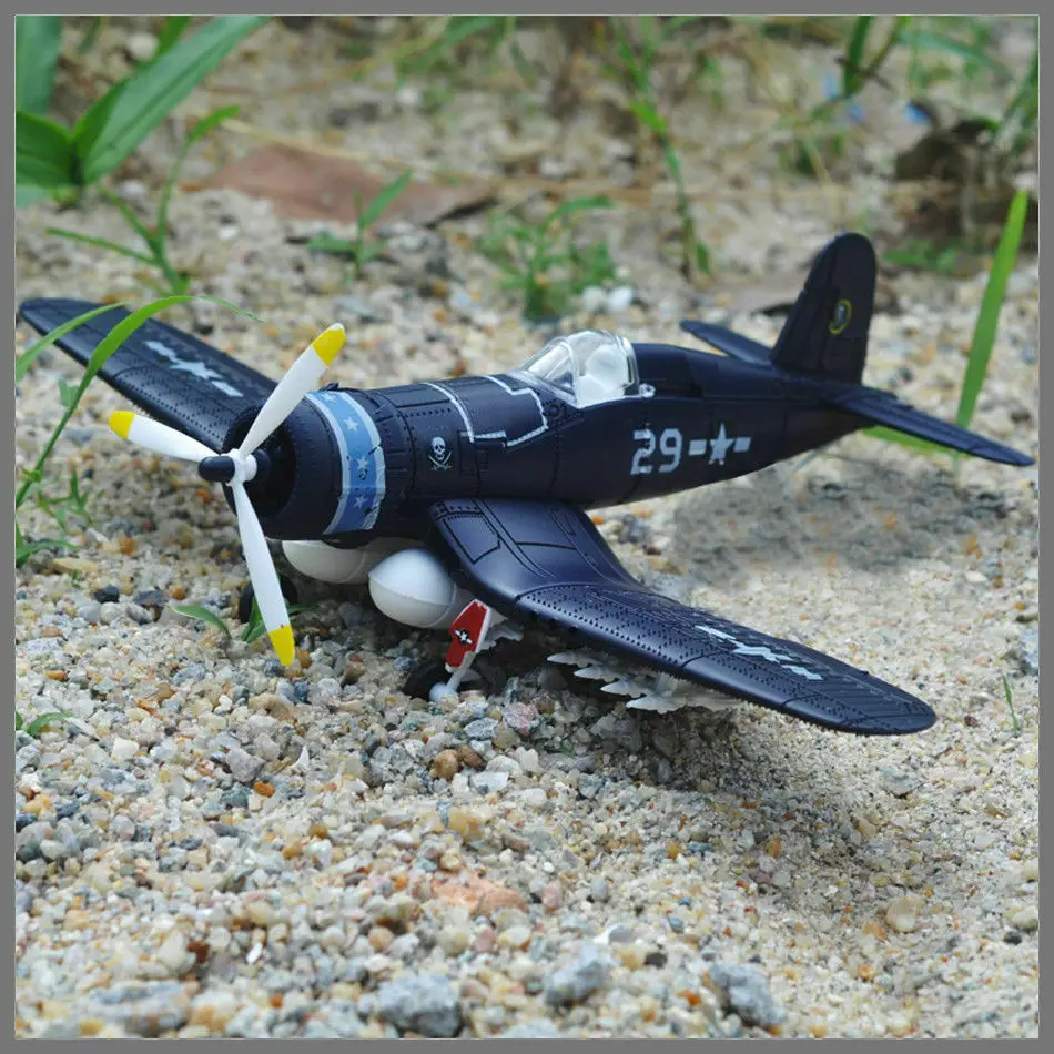 1/48 scale World War US NAVY F4U Corsair Fighter Plastic Aircraft Airplane Assembly Model Airplane Random Color